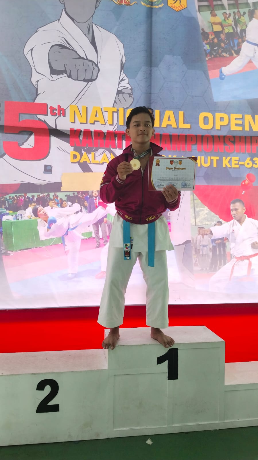 Juara Karate Mahasiswa Ekonomi Pembangunan di Berbagai Kejuaraan 2024