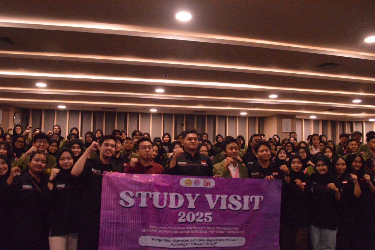 Study Visit ke OJK: Mahasiswa Ekonomi Pembangunan UPN “Veteran” Jawa Timur Perkuat Kesiapan Karier di Dunia Keuangan